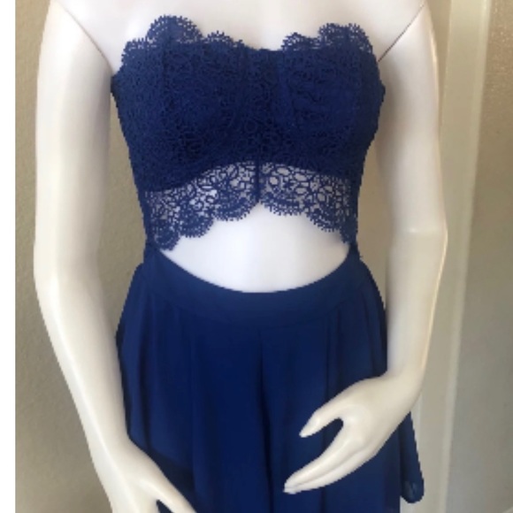 EUC Yellow Strapless Cutout Romper Dress Size Small - Picture 3 of 3